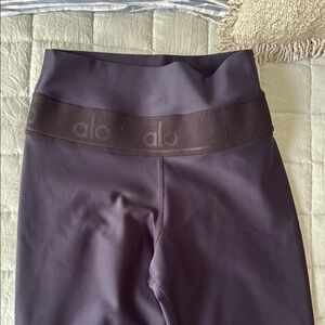 ALO Yoga Navy Blue High-Waisted Leggings